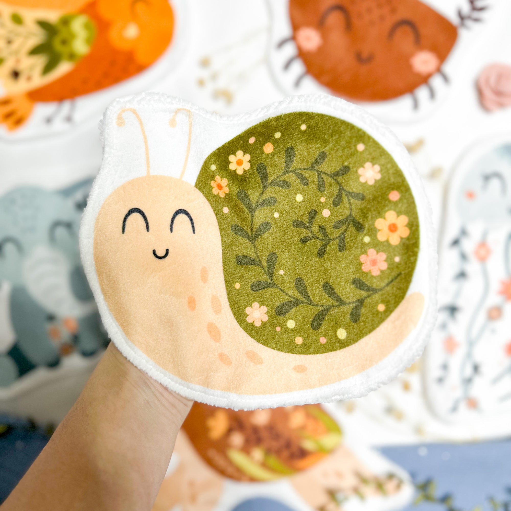 Coton lavable bébé XXL – escargot avec fleurs – coton réutilisable et ultra doux