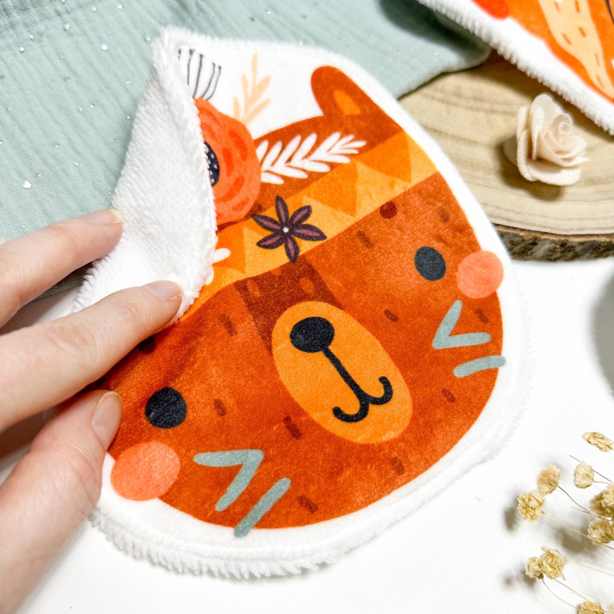 Coton lavable bébé XXL – ours indien avec plumes – coton réutilisable et ultra doux