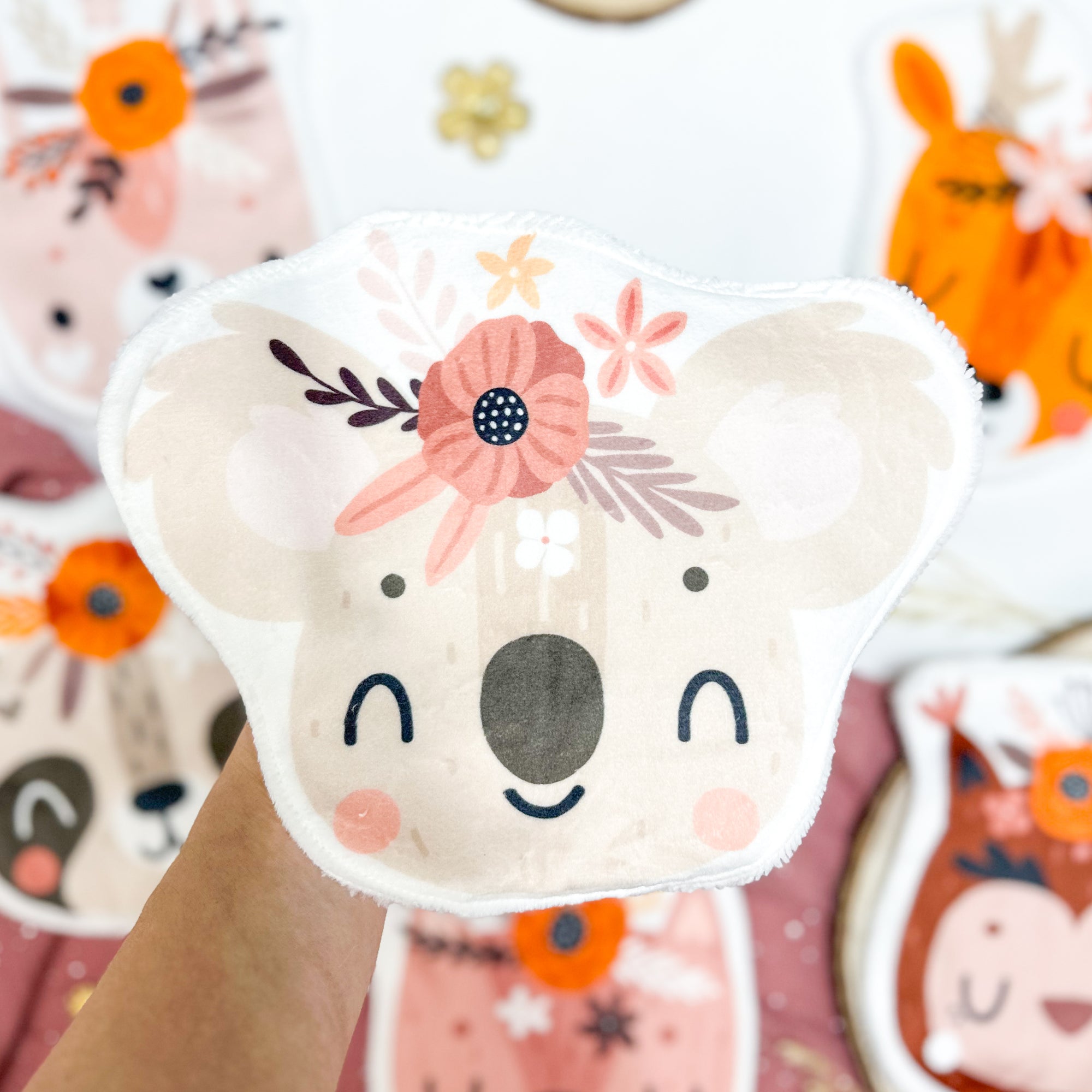 Coton lavable bébé XXL – koala avec fleurs – coton réutilisable et ultra doux