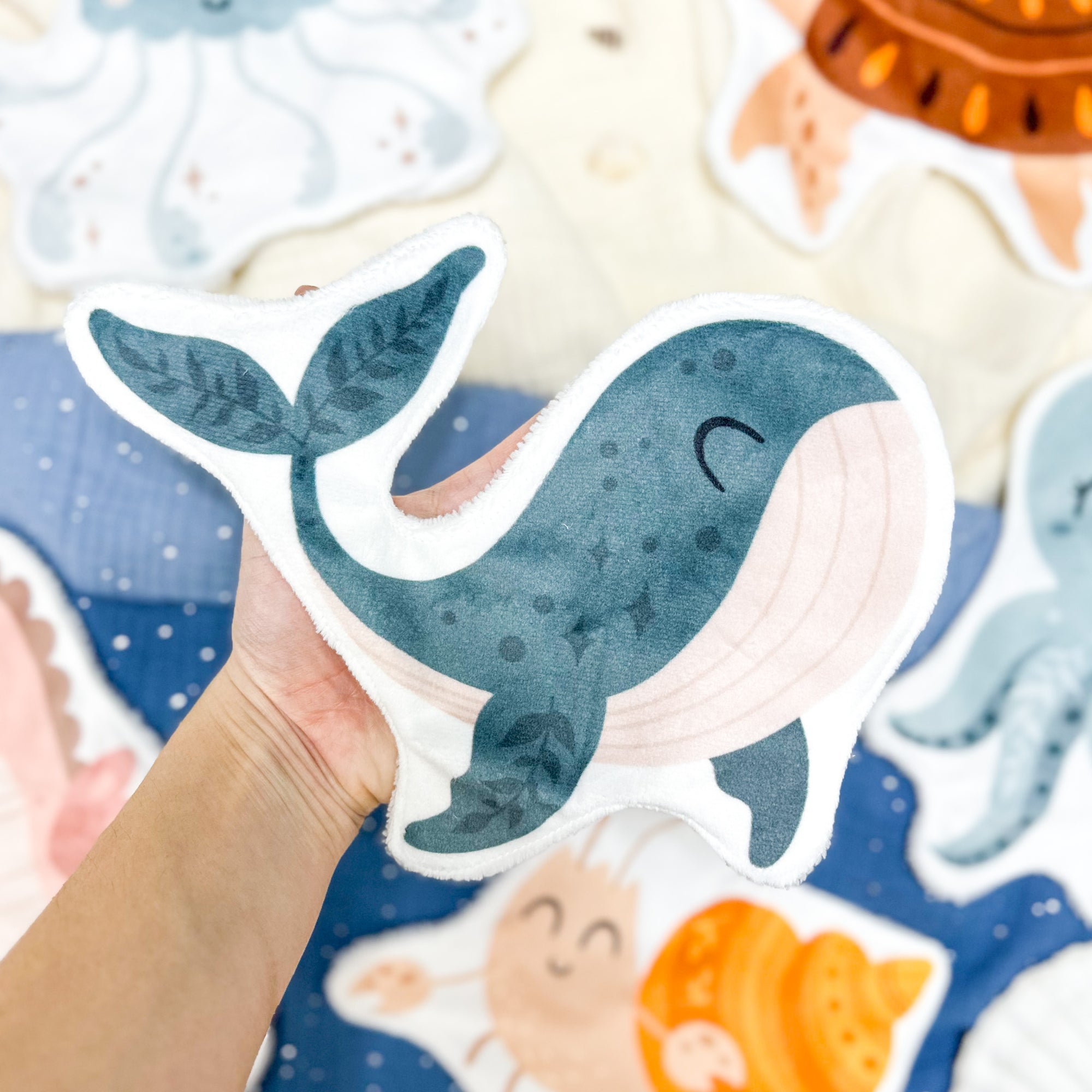 Coton lavable bébé XXL – baleine – coton réutilisable et ultra doux