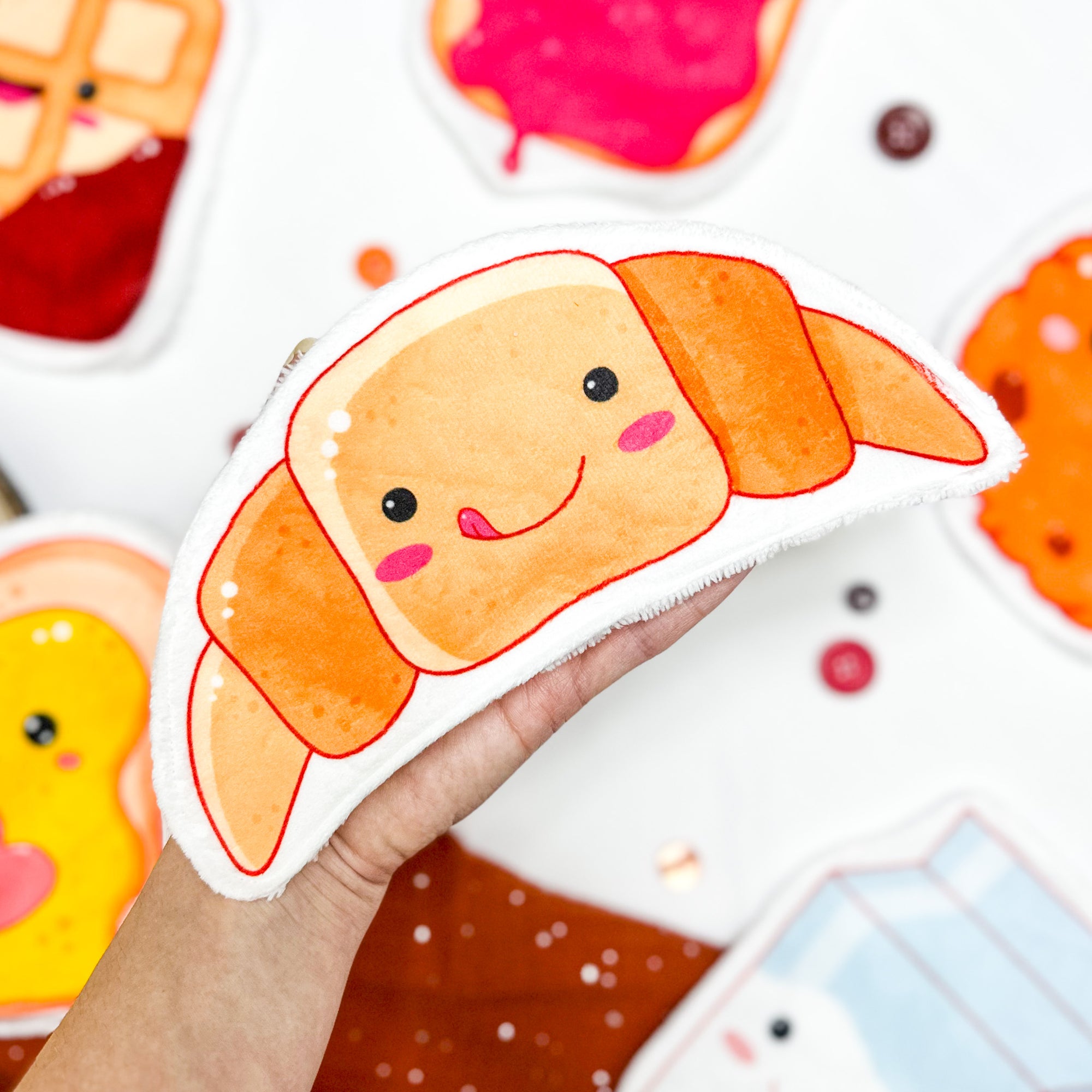 Coton lavable bébé XXL – croisant rigolo – coton réutilisable et ultra doux