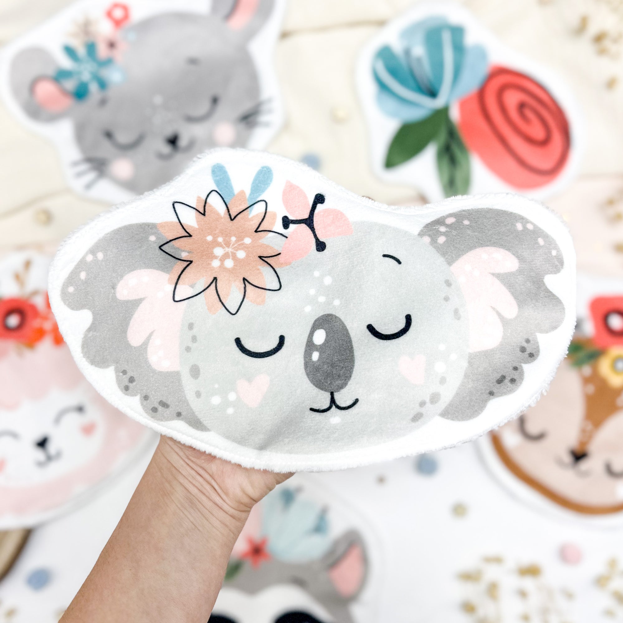 Coton lavable bébé XXL – koala avec fleurs – coton réutilisable et ultra doux